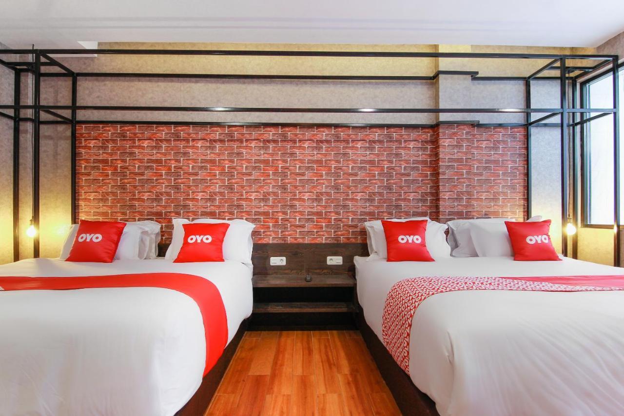 Capital O 3476 Millenium Inn 棉兰 外观 照片