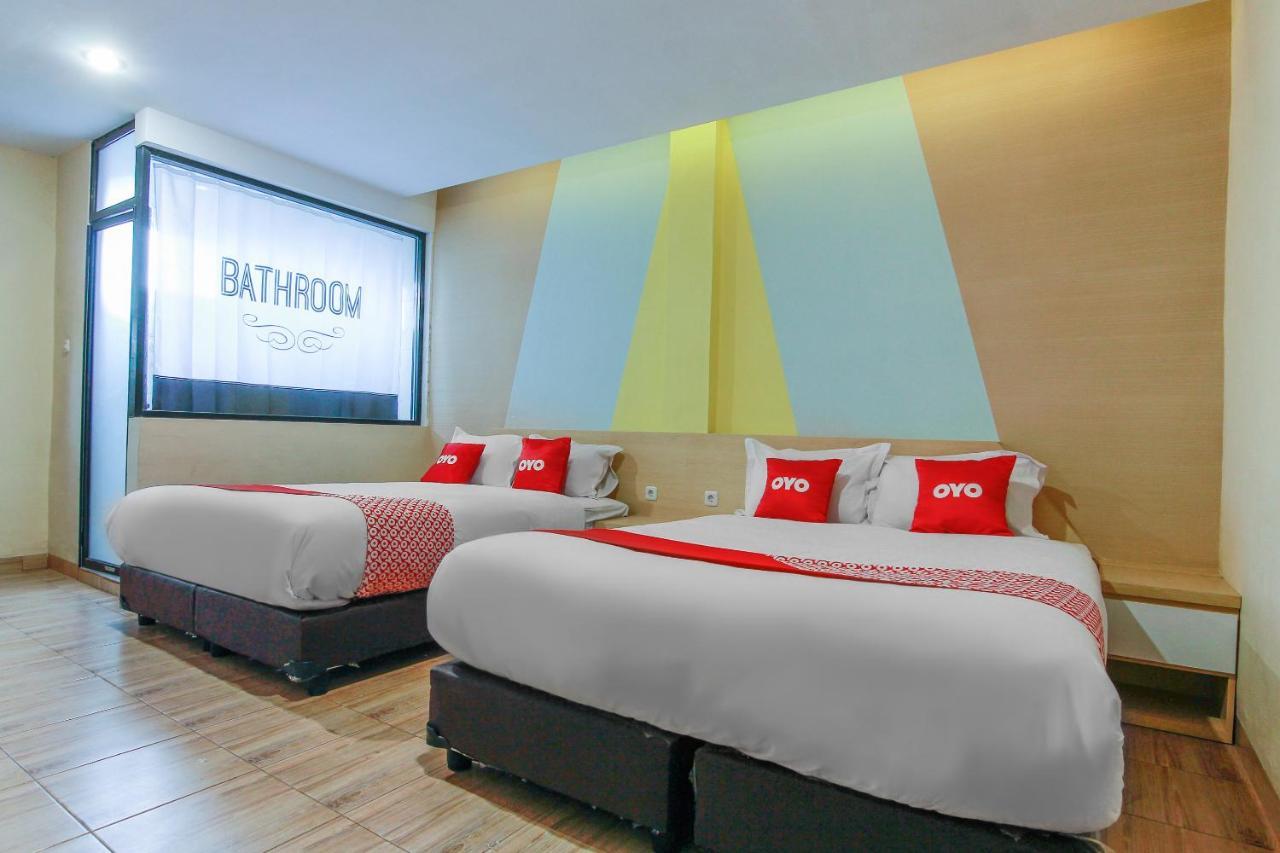 Capital O 3476 Millenium Inn 棉兰 外观 照片
